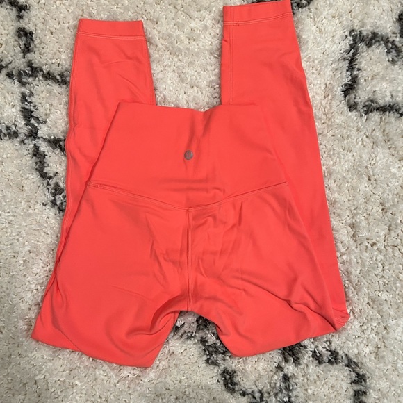 Pale raspberry 25” align leggings! - Picture 3 of 6